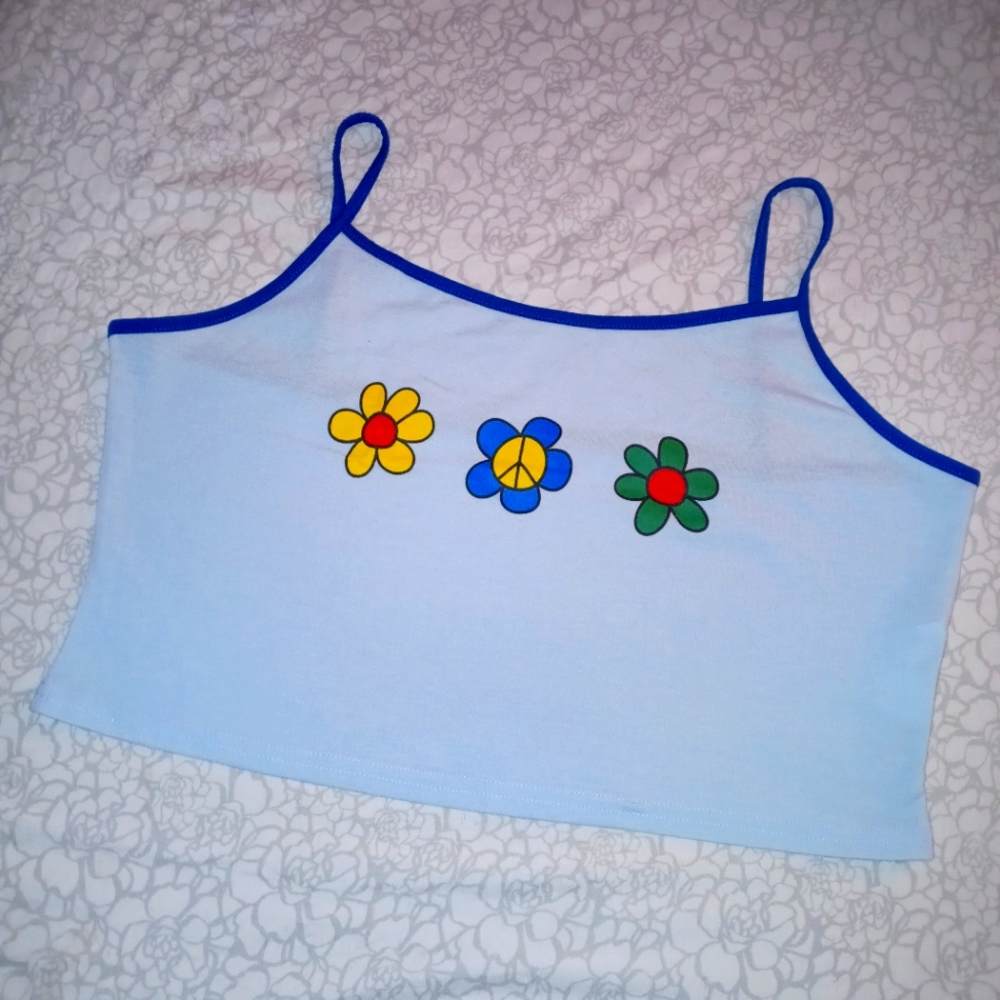 Plus size crop top